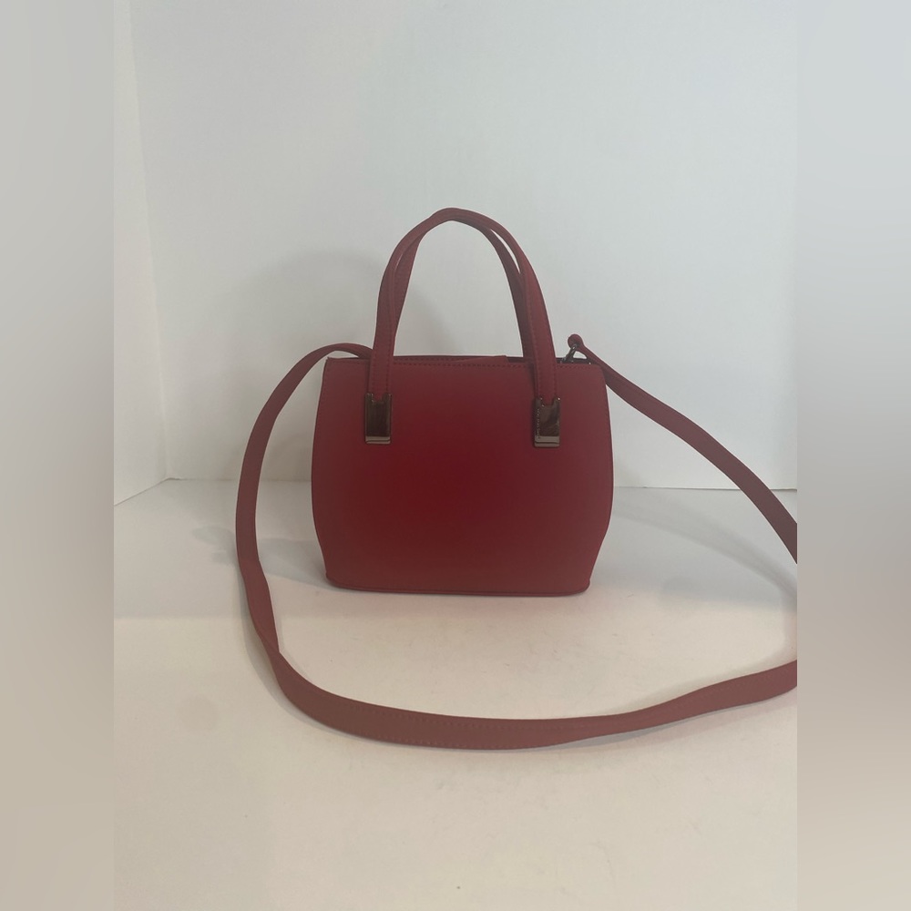 Jones New York Small Red Purse W/Removable Crossbody Strap